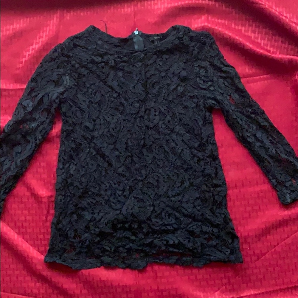 Lace 3/4 sleeve blouse